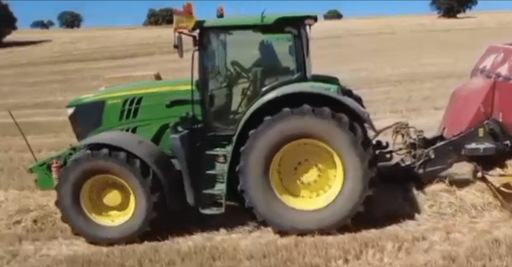 tractor